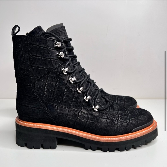 Marc Fisher IZZIE lugsole ankle boots - Picture 3 of 8